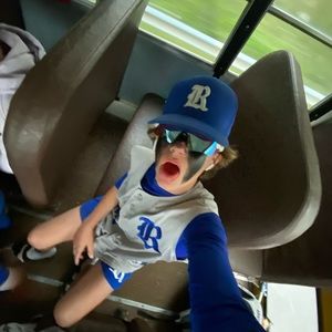 Meet your Posher, Eli